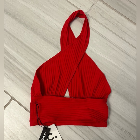 Red Callahan crop top - Picture 3 of 5